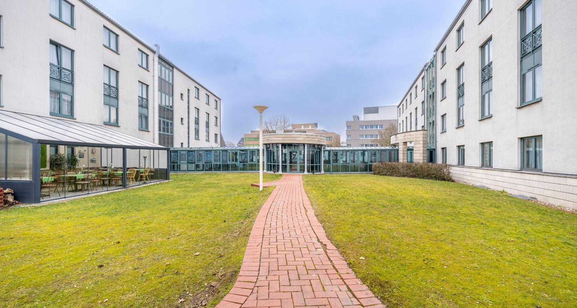 Plaza Inn Braunschweig City Sued Exterior foto